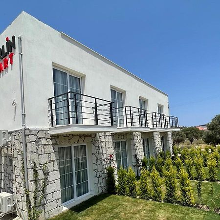 Merlin Apart Otel Karaburun  Eksteriør billede
