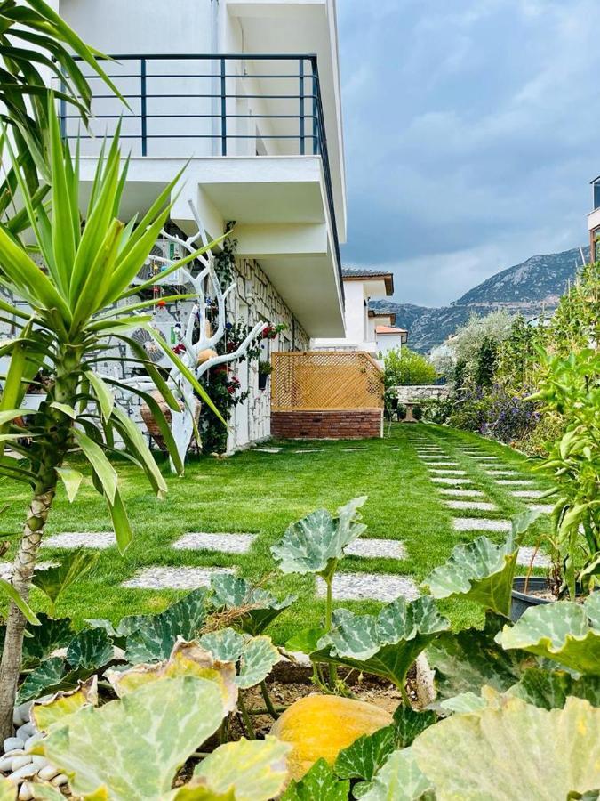 Merlin Apart Otel Karaburun  Eksteriør billede